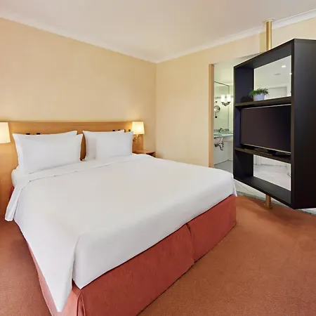 Golf- Und Wiesensee 4* فستربورغ