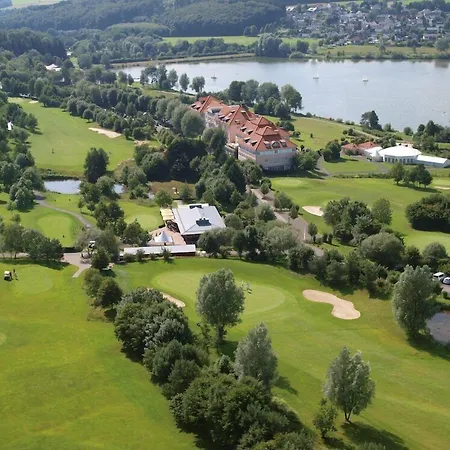 Golf- Und Wiesensee