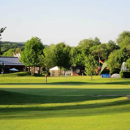 Golf- Und Wiesensee Szálloda Westerburg
