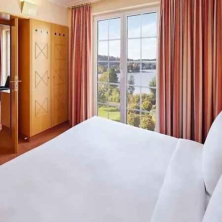 Hotel Golf- Und Wiesensee 4*